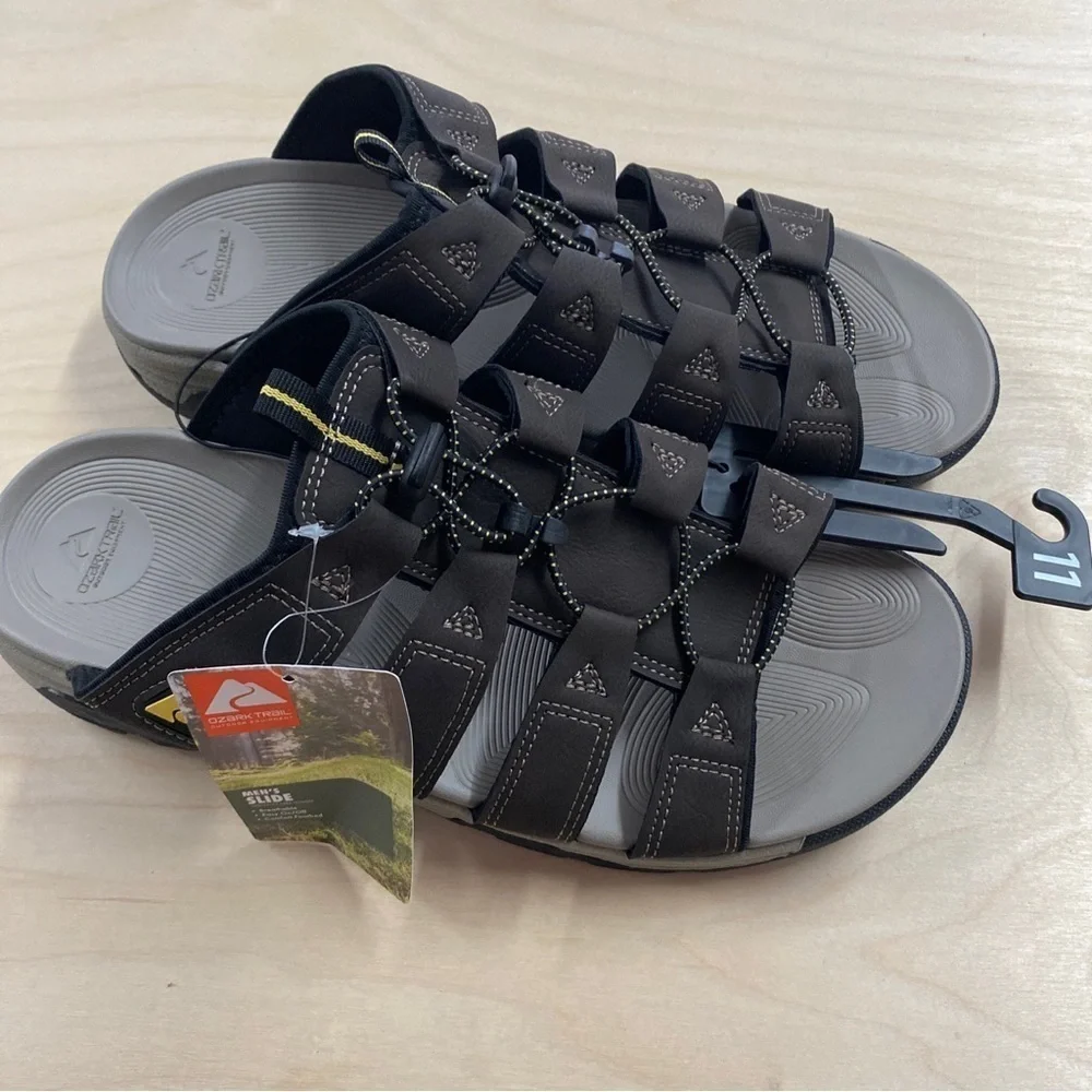 Ozark Trail Men’s Fisher Slides size 11 (AY)